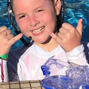 Meet your Posher, Angie